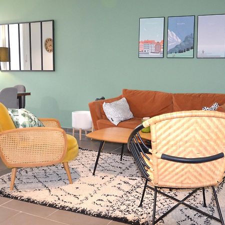 Le Cocon Troyen - 6-8P - 2 Parking Gratuits Apartment ทรัวส์ ภายนอก รูปภาพ